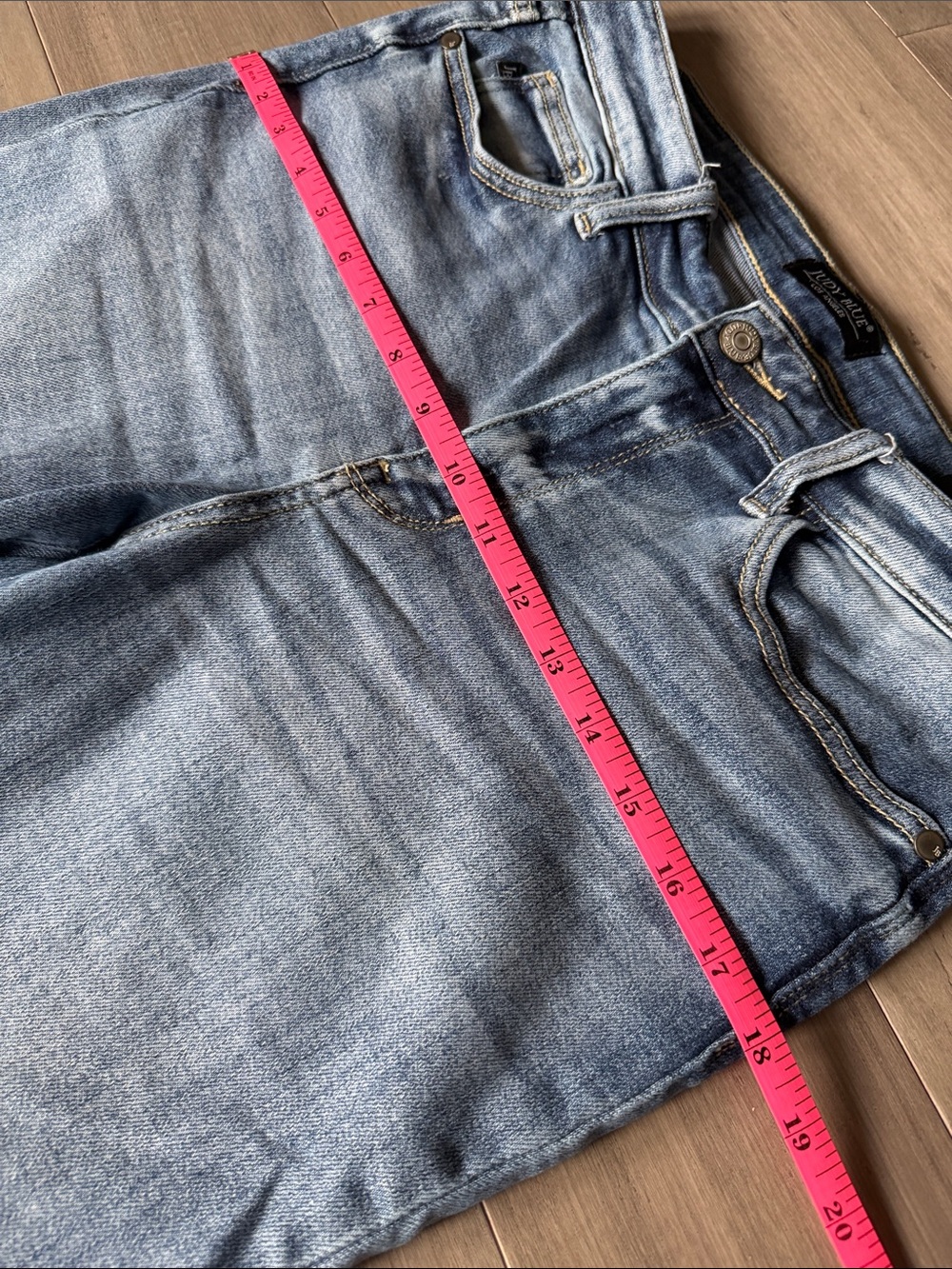 Judy Blue Light Wash Bootcut Jeans - Picture 2 of 10